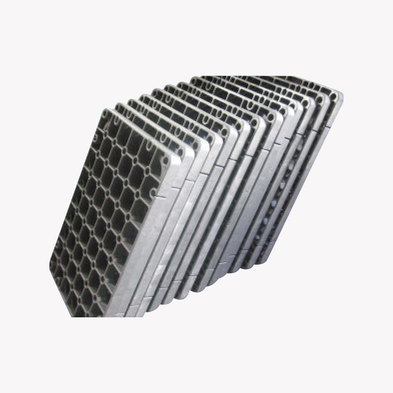 Tavă cu materiale de turnare de precizie cu structură în fagure pentru piese metalice